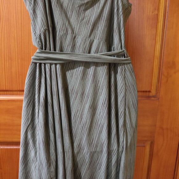 BCBGMaxAzria Red and Green Y2K Boho Hippie Wrap Sundress LG - Picture 11 of 13